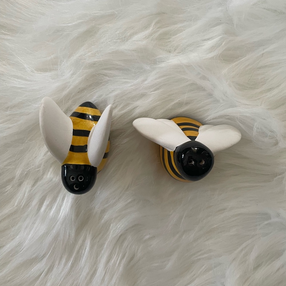 Salt and pepper shakers